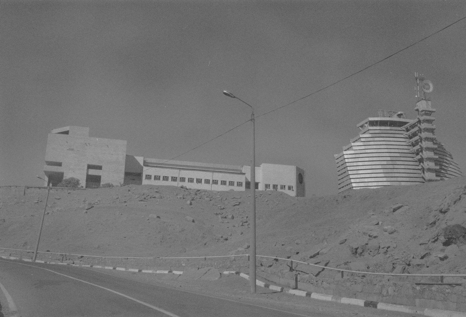 R1-04457-0004-copy-1-scaled